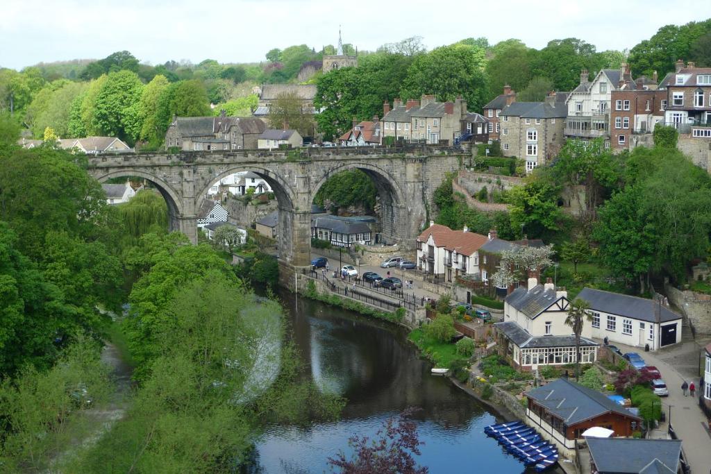 Bed and Breakfast Kirkgate House à Knaresborough Extérieur photo