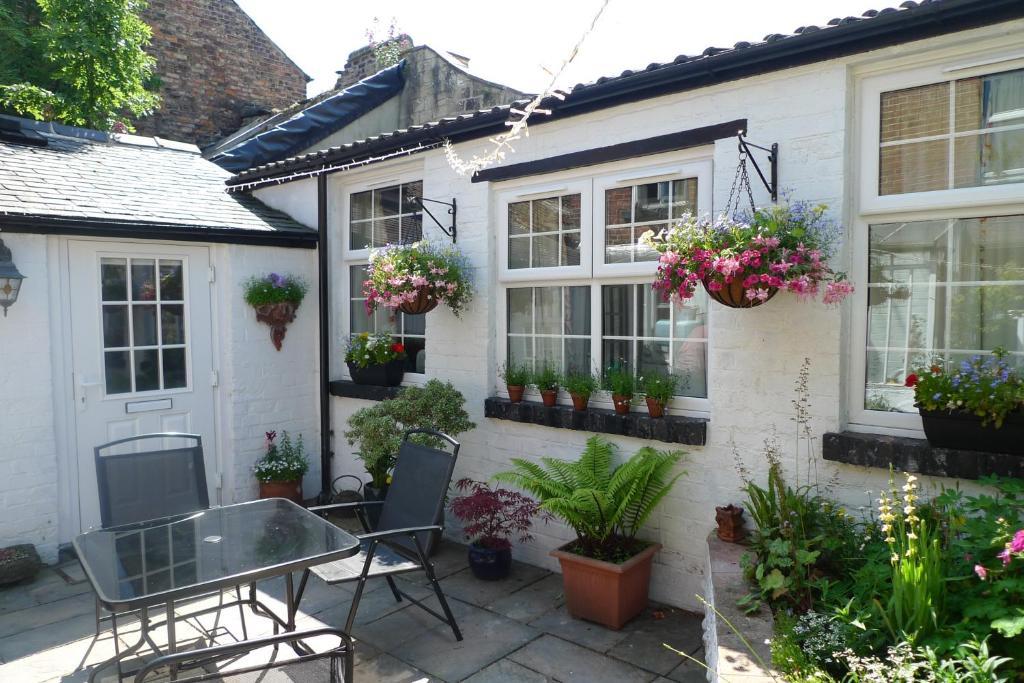 Bed and Breakfast Kirkgate House à Knaresborough Extérieur photo